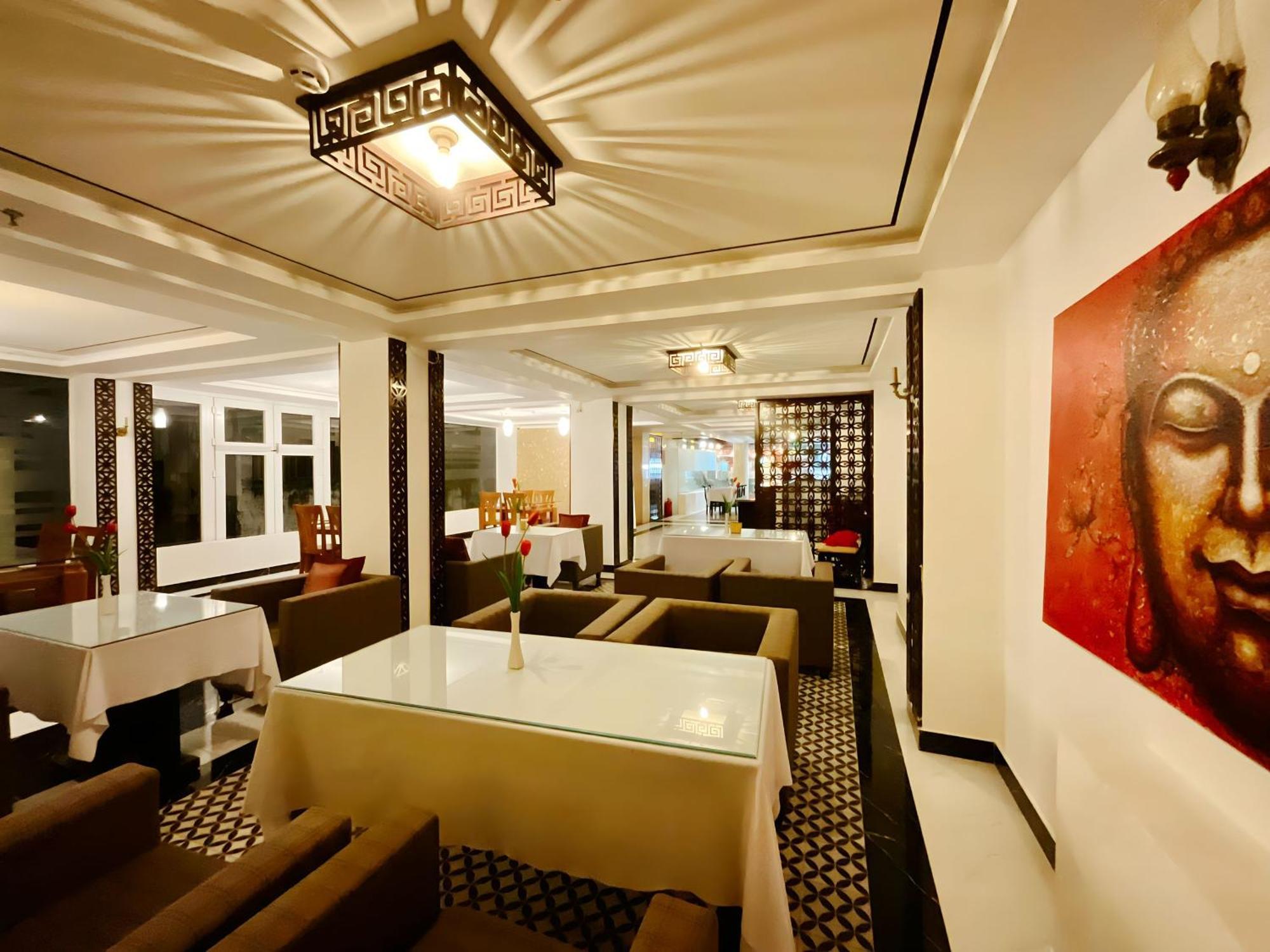 Viet Nam Hotel Хюе Екстер'єр фото